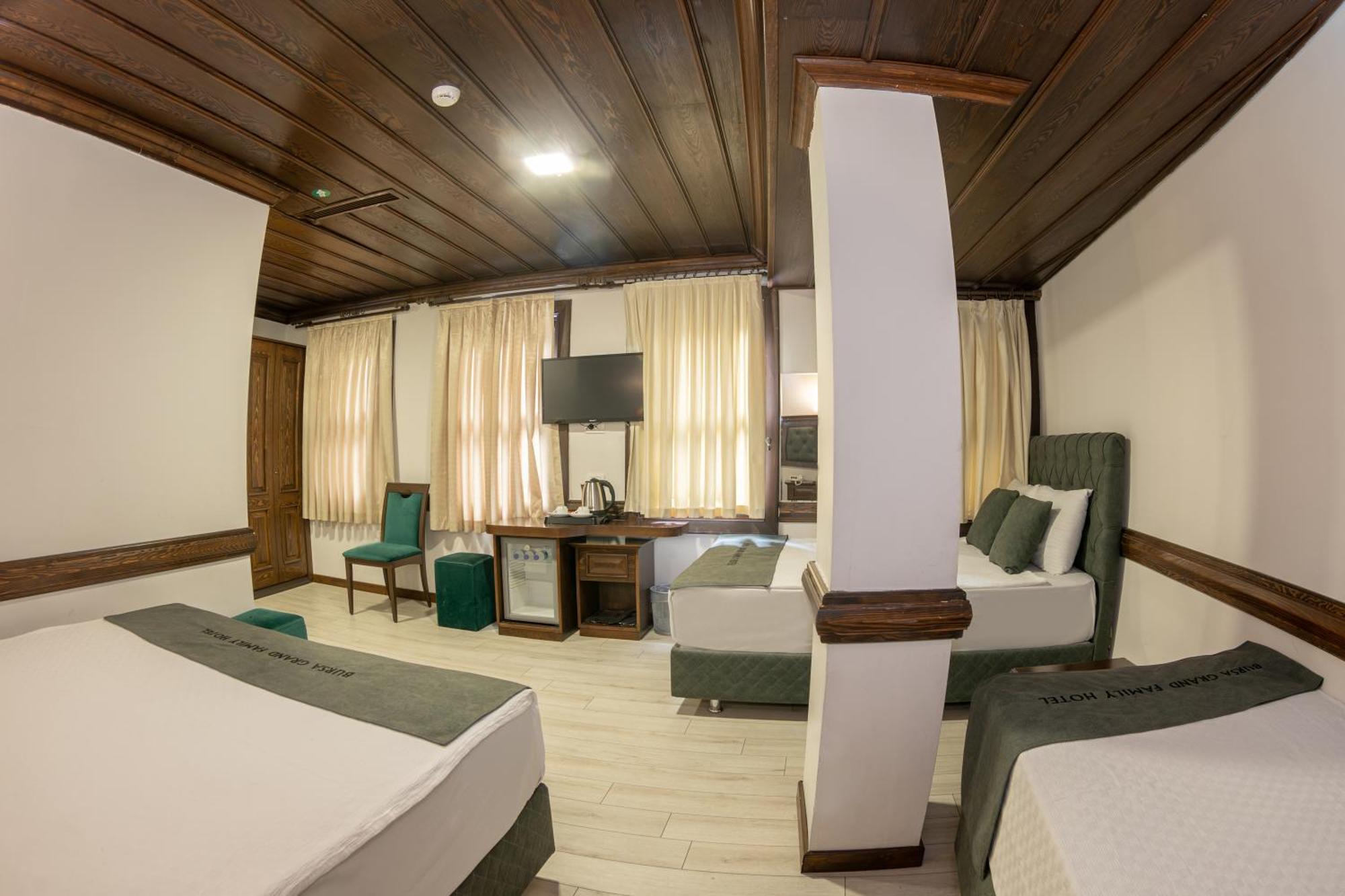 Bursa Grand Family Hotel Exterior photo
